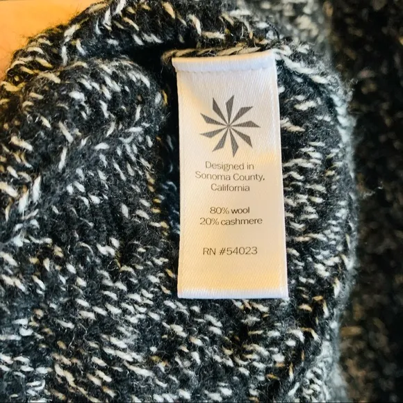 Athleta Northern Lights Asymmetrical Zip Sweater