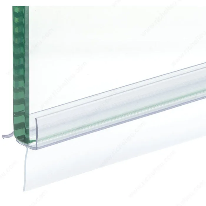 Balai de porte muni d'une ailette flexible simple et d'une gouttière