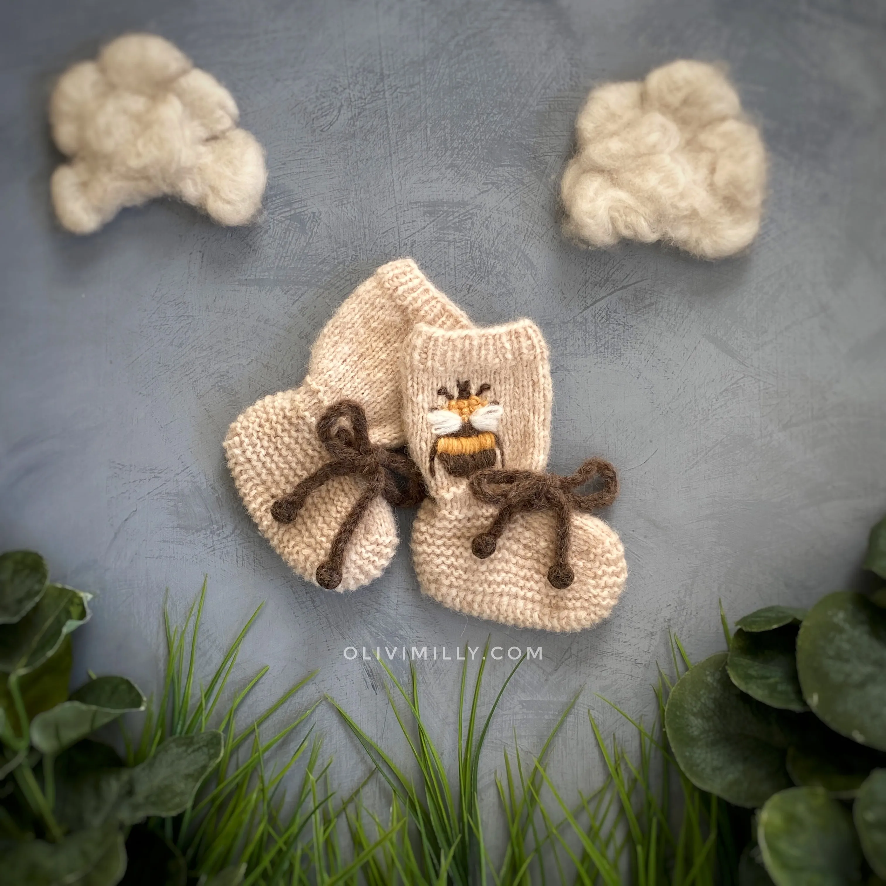 Bee Booties | wheat