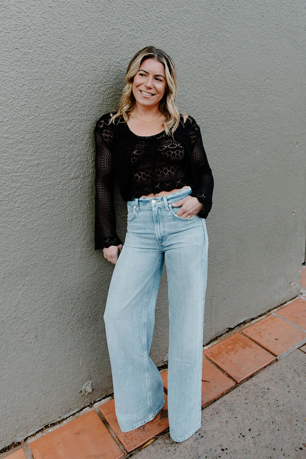 BILA Huxley Top in Black