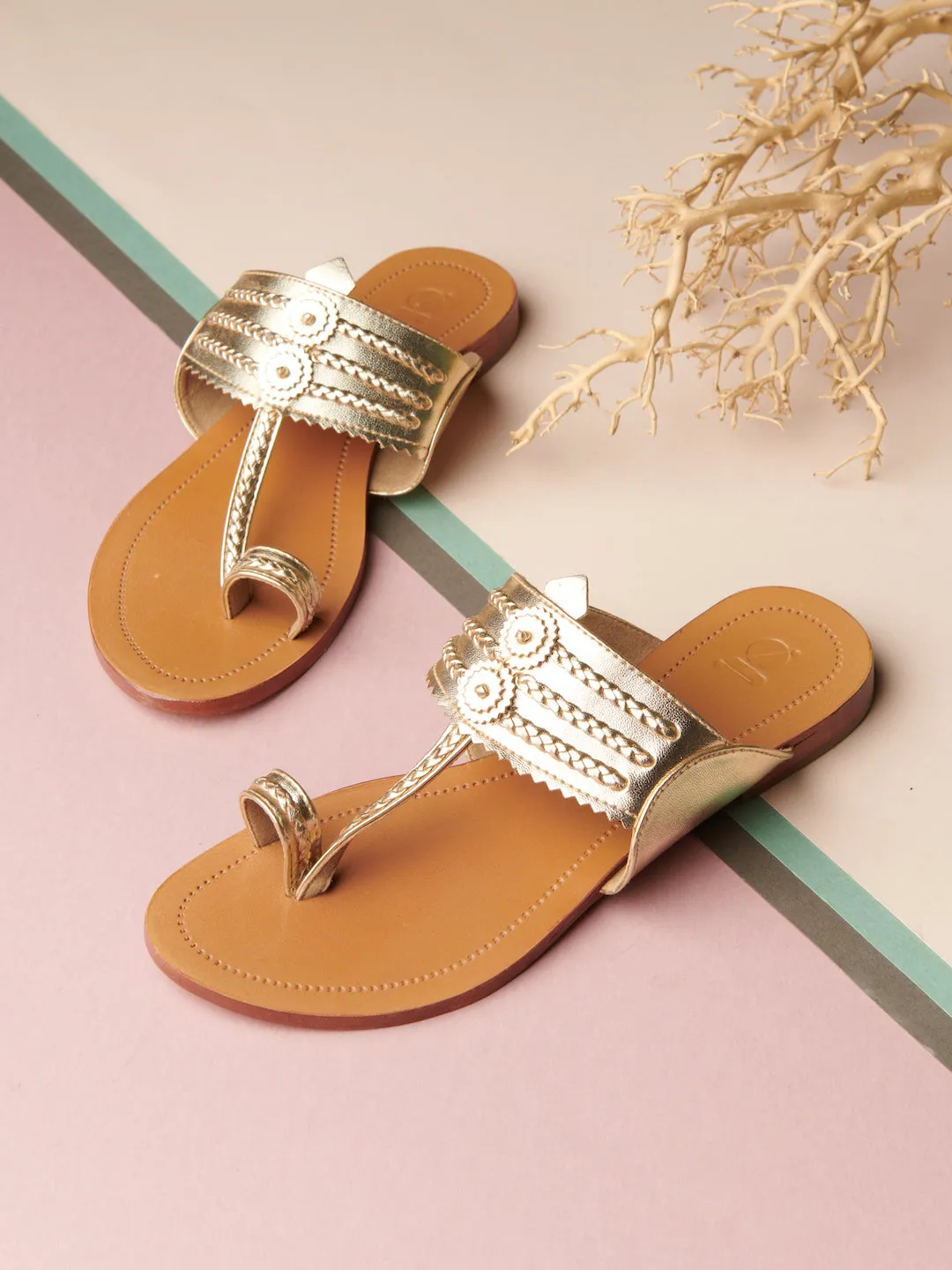 CLASSIC METALLIC KOHLAPURI