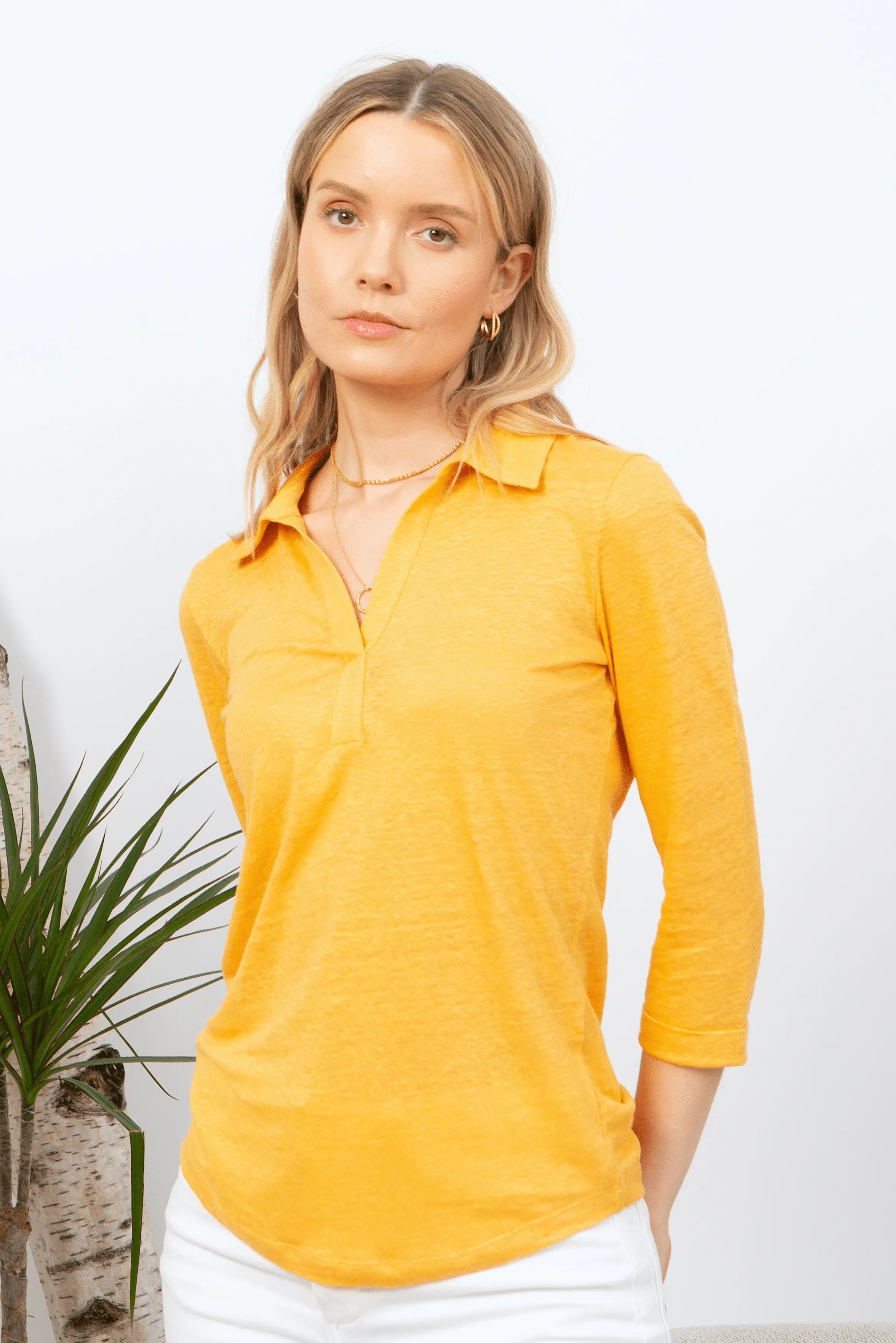 Collared Linen T-shirt