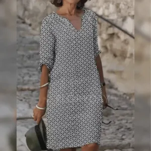 Erina | Chic Geometric Print Dress