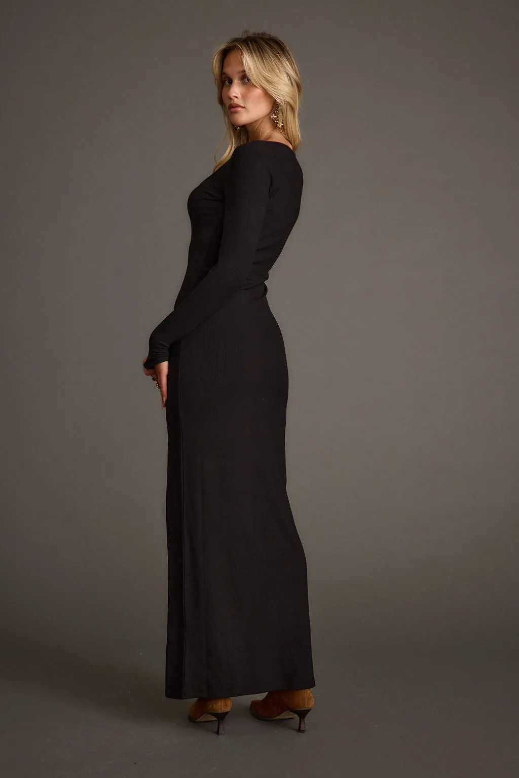 Gemma Black Long Sleeve Ribbed Maxi Dress