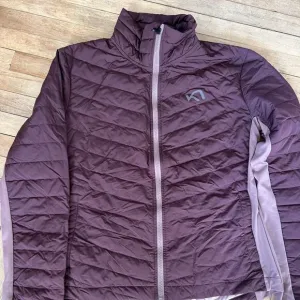 Kari Traa midlayer jacket, ladies large. Burgundy color.