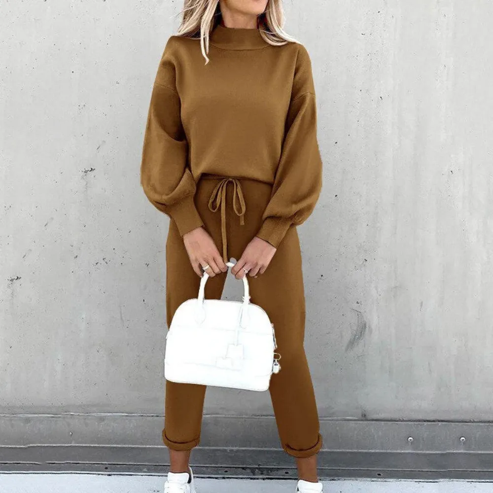 LEAI - Zweiteiliges Lounge-Set in Creme – Komfort trifft Chic
