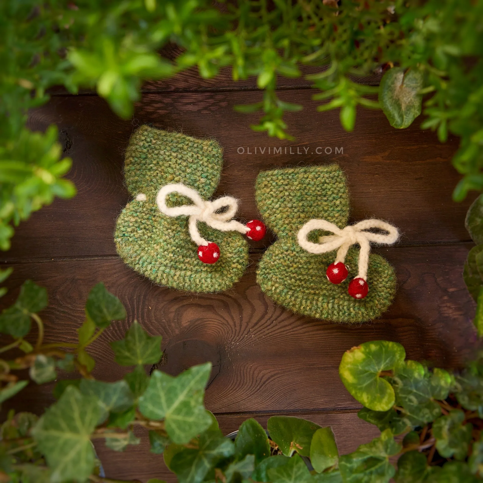Mushrooms Booties |green moss| in stock (1-2y)