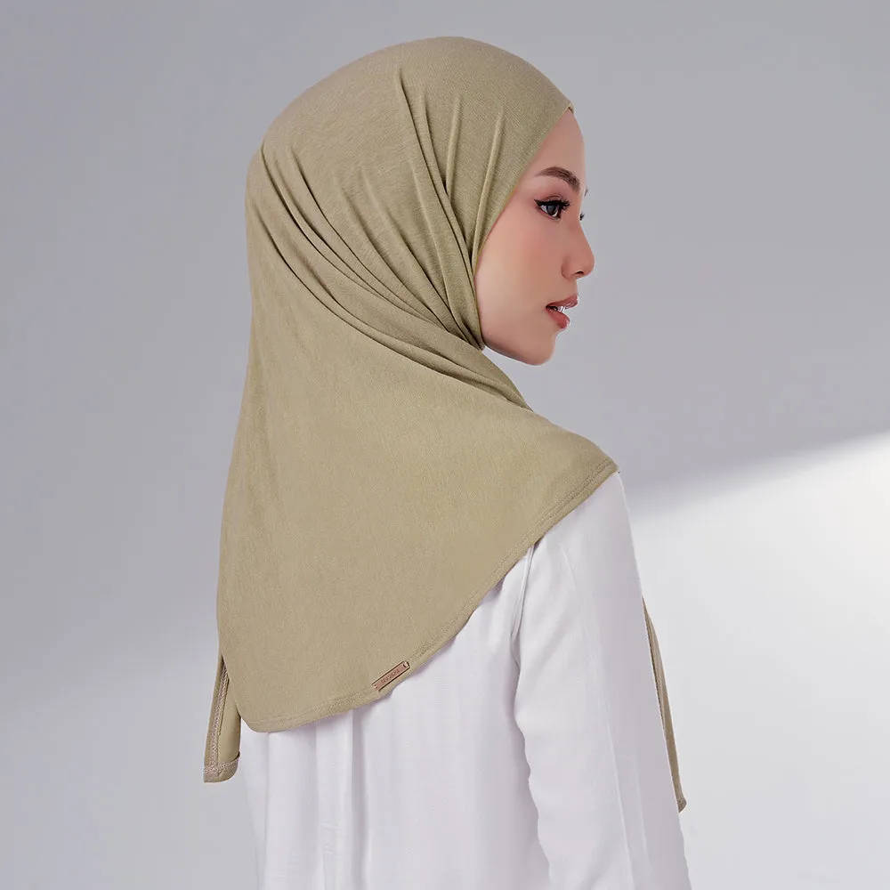 Niya in Olive