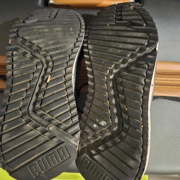 Puma sneakers