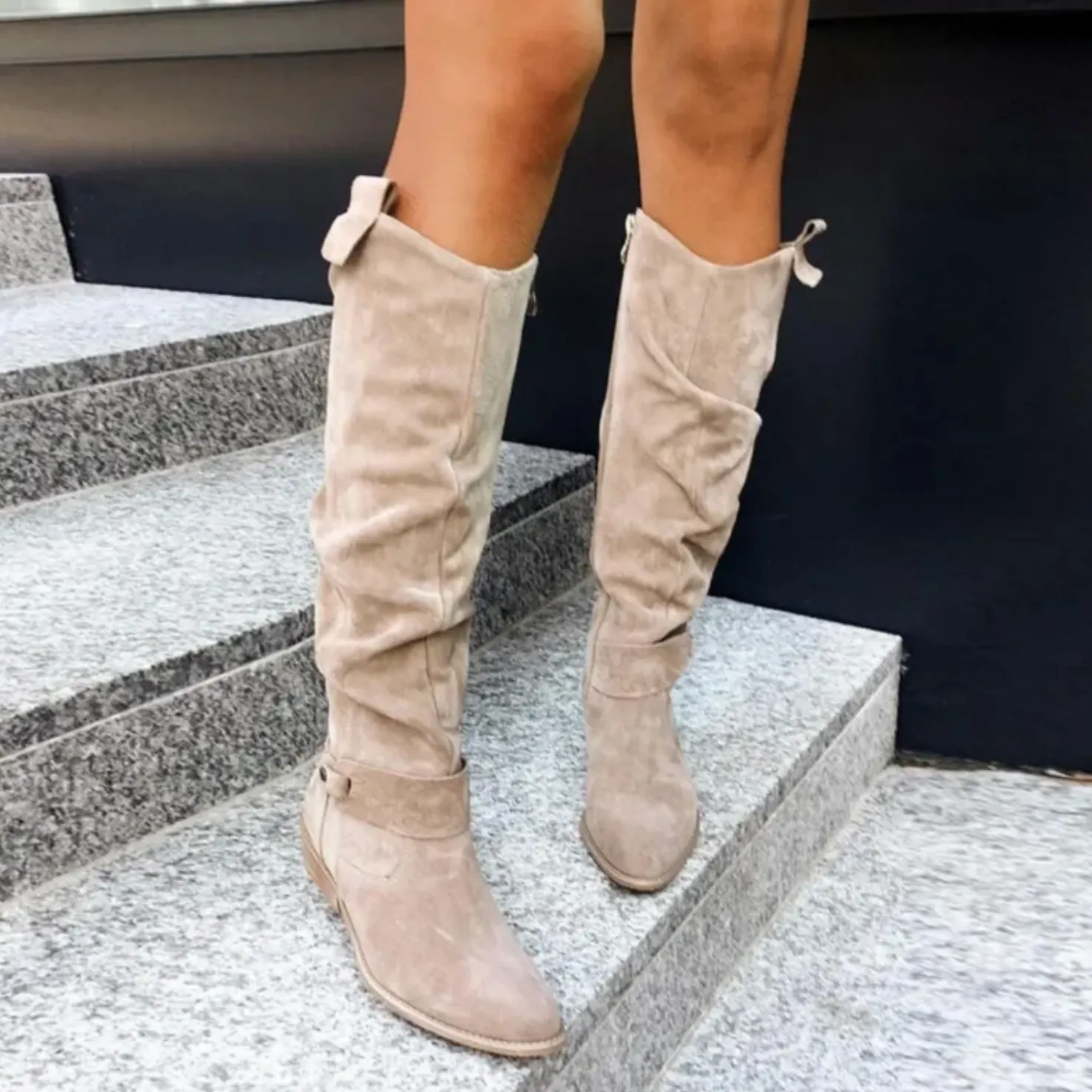 ROSARY BOOTS