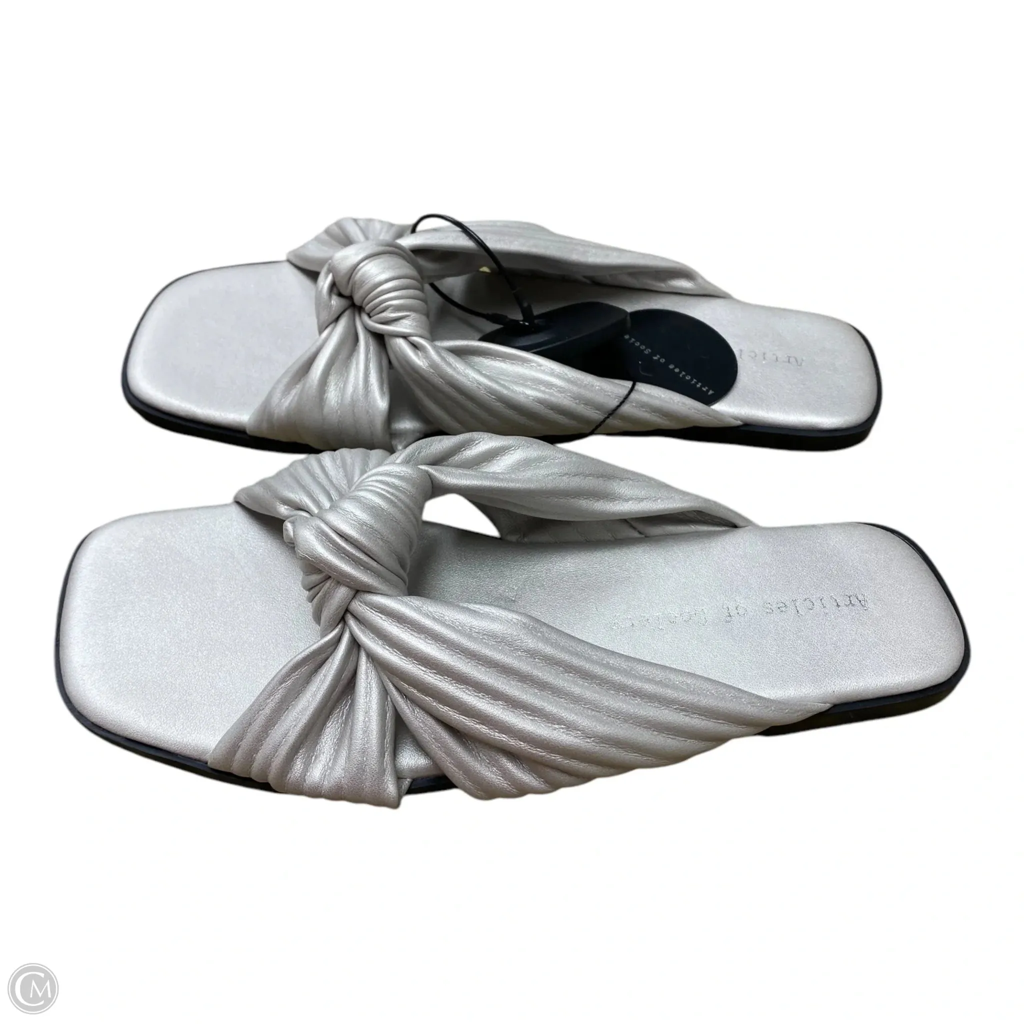 Sandals Flats By Articles Of Society In Silver, Size: 9