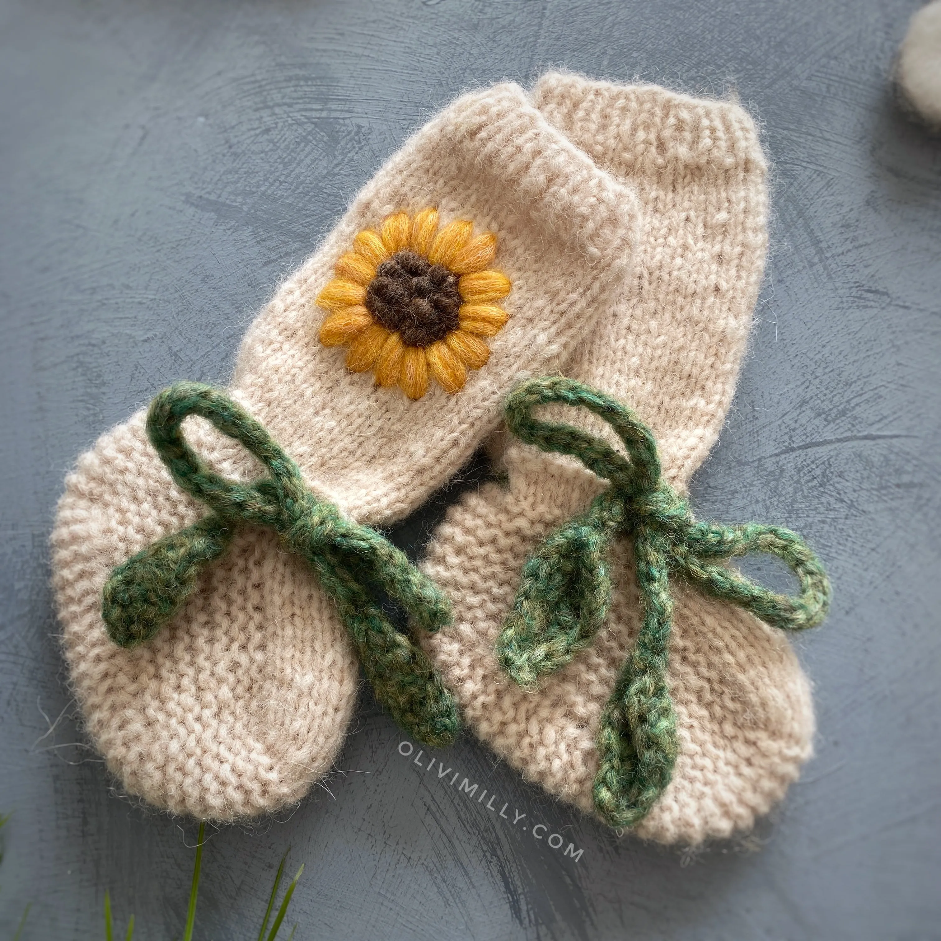 Sunflowers Booties | Wheat