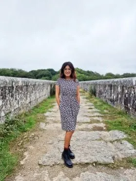The Knee Length Breastfeeding Dress - Lizzie Leopard Pink