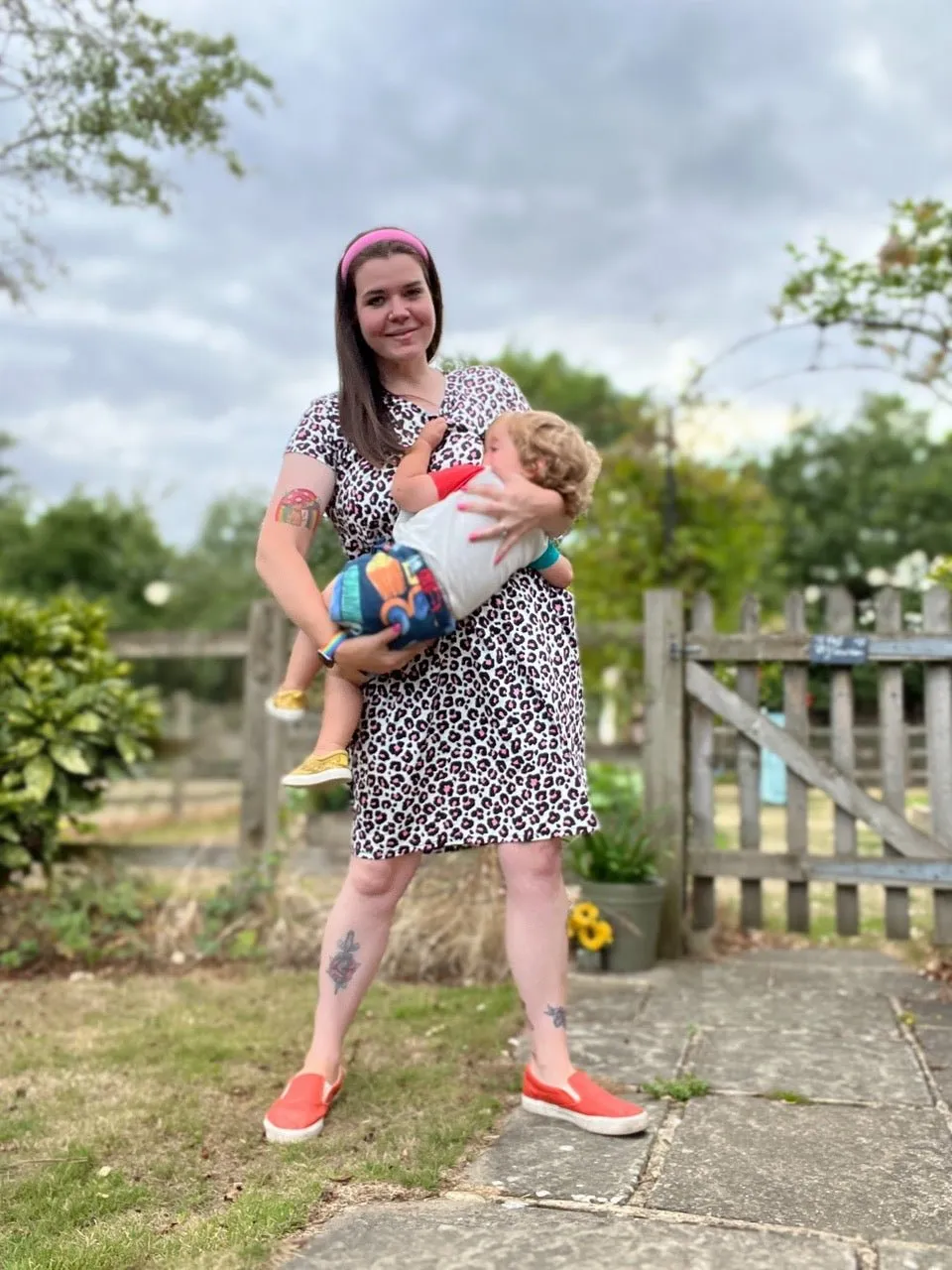 The Knee Length Breastfeeding Dress - Lizzie Leopard Pink