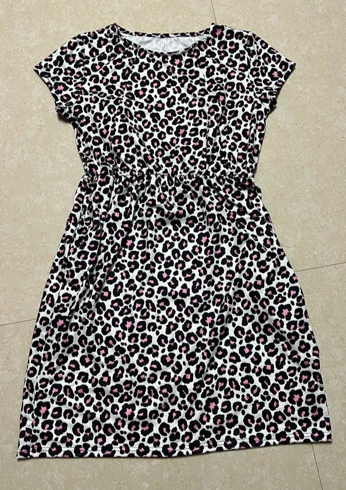 The Knee Length Breastfeeding Dress - Lizzie Leopard Pink