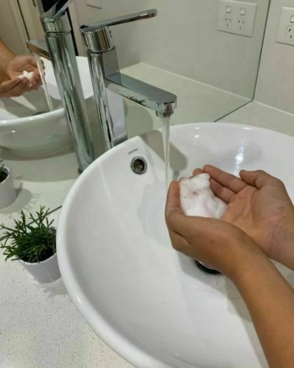Warm Cinnamon Foaming Handwash Refill Tablets - Naturally Anti-Bacterial (Vegan)